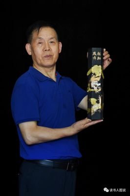 走近老字号之三十二 老胡开文墨业:石墨一研为凤尾